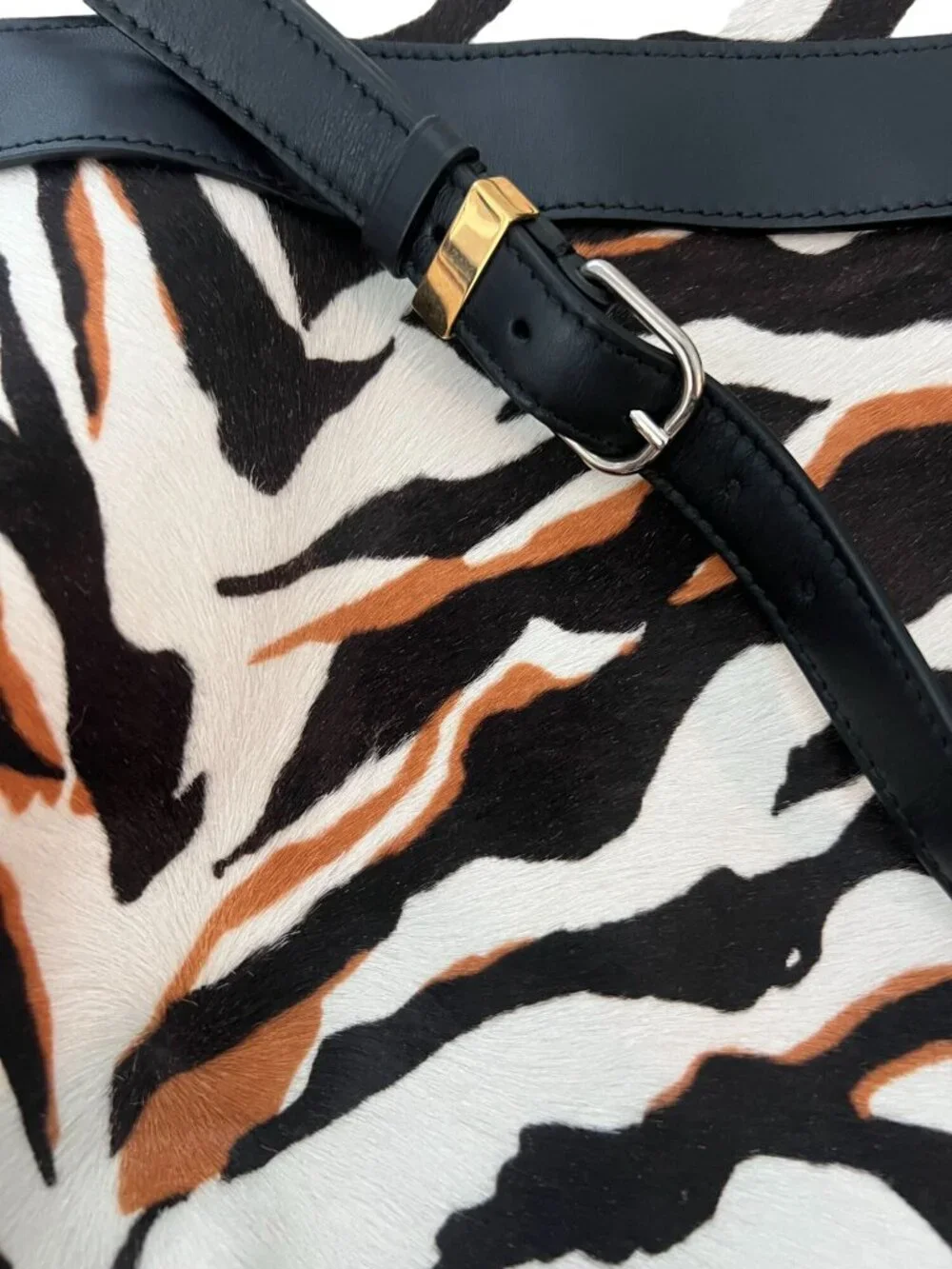 BALENCIAGA Limited Bergdorf Goodman 111th Aniv Zebra CalfHair Kendall Bucket Bag - Picture 15 of 16